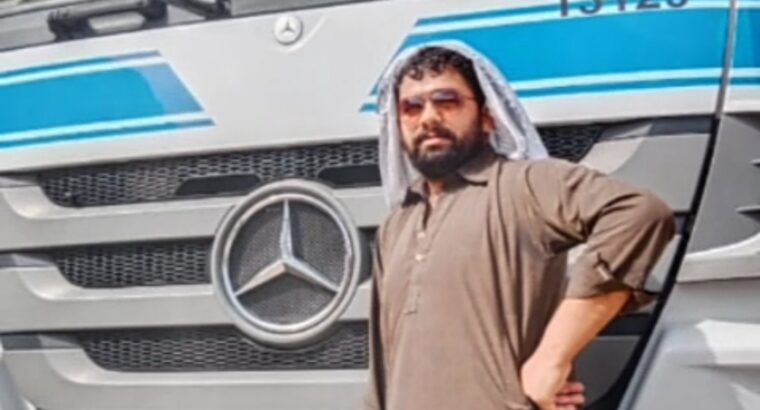 looking for girl independent Widow Housewife